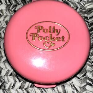 Vintage 1989 Polly Pocket Button's Animal Hospital Compact Playset No Figures